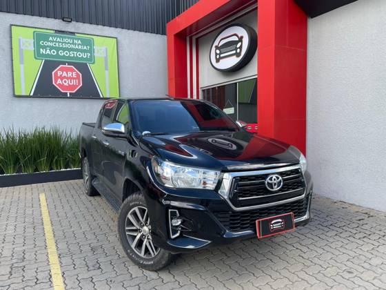 TOYOTA HILUX 2.8 SRV 4X4 CD 16V DIESEL 4P AUTOMÁTICO